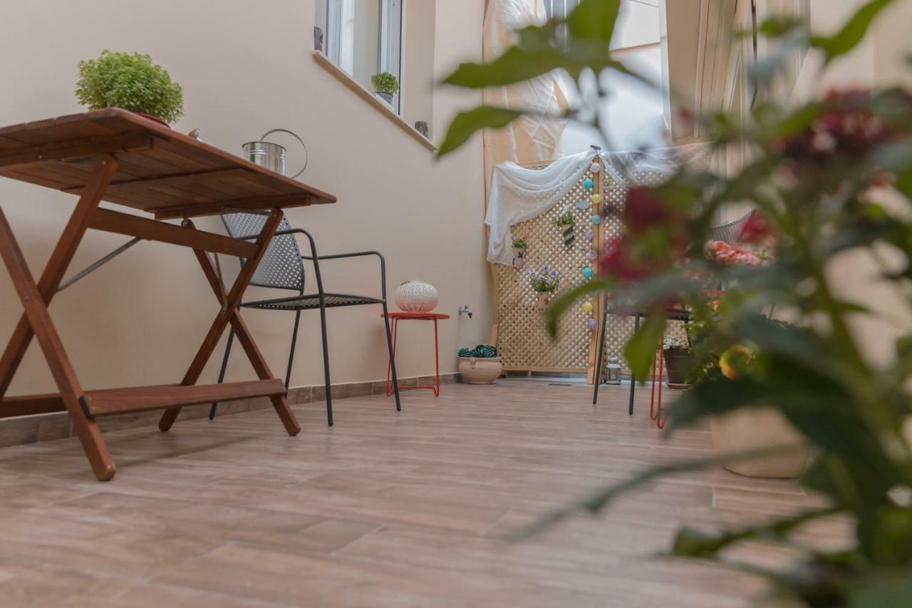 Saint George Cozy Studio 纳夫普利翁 外观 照片
